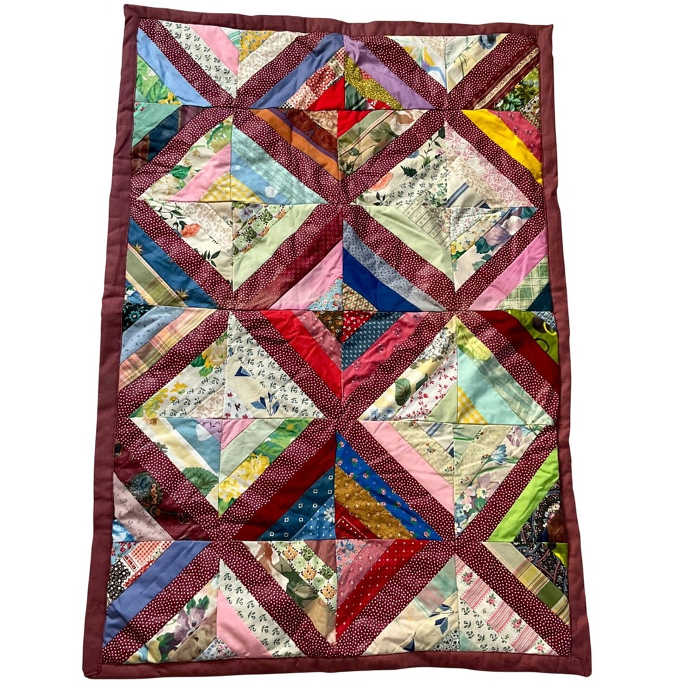 VTG 1950s MCM Handmade Patchwork String Quilt Diamond 34x50 Cottagecore FeedSack